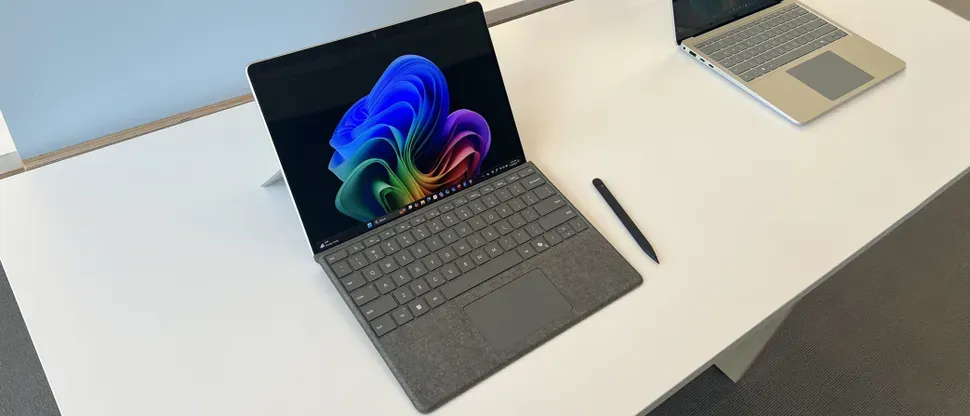 Surface Pro 11 vs. iPad Pro M4 Surface Pro 11 vs. iPad Pro M4